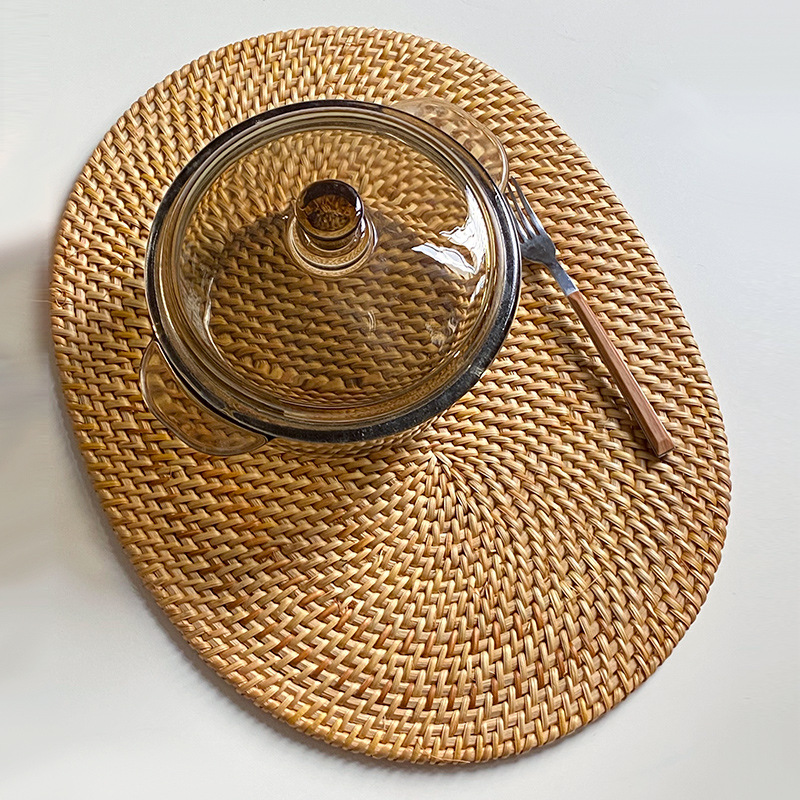 مجموعة مفارش أكواب من الروطان  - مراجعة Outdoor Furniture Rh وسعره