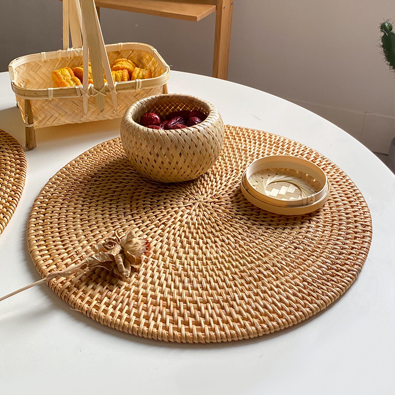 مجموعة مفارش أكواب من الروطان  - مراجعة Outdoor Furniture Rh وسعره