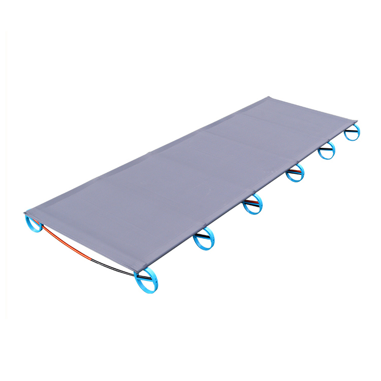 سرير نوم للحديقة قابل للطي وخف - مراجعة Camping Cot Foldable وسعره